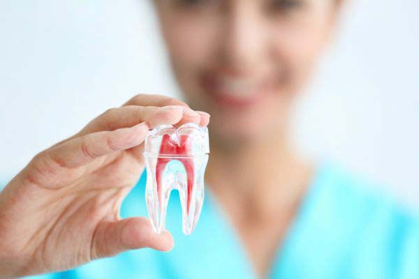 ROOT-CANAL-TREATMENT-mayfield-dental